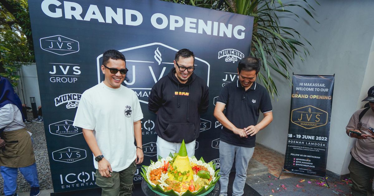 Grand Opening JVS Makassar: Rilis Liquid Munchies Arief Muhammad